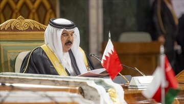 پادشاه بحرین: برای احیای روابط دیپلماتیک با ایران تلاش می‌کنیم