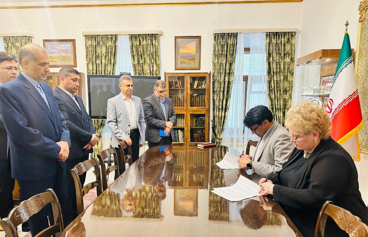 ابرام اتفاق بين شركتين من ايران والاتحاد الأوراسي لتجارة البضائع في مسار الخليج الفارسي وأفريقيا ابرام اتفاق بين شركتين من ايران والاتحاد الأوراسي لتجارة البضائع في مسار الخليج الفارسي وأفريقيا