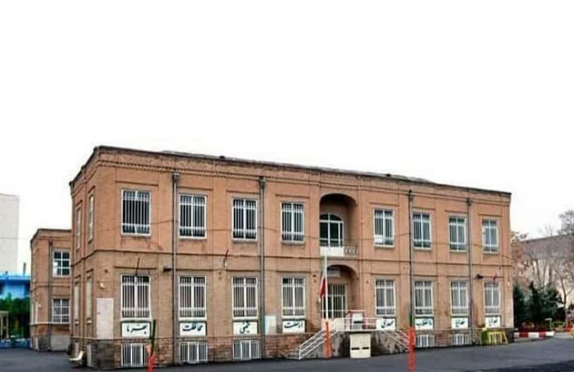 انجمن دانش آموختگان دبیرستان فردوسی تبریز تاسیس شد انجمن دانش آموختگان دبیرستان فردوسی تبریز تاسیس شد