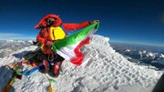 کوهنورد چهارمحال و بختیاری: قله لوتسه را با هزینه شخصی  فتح کرد