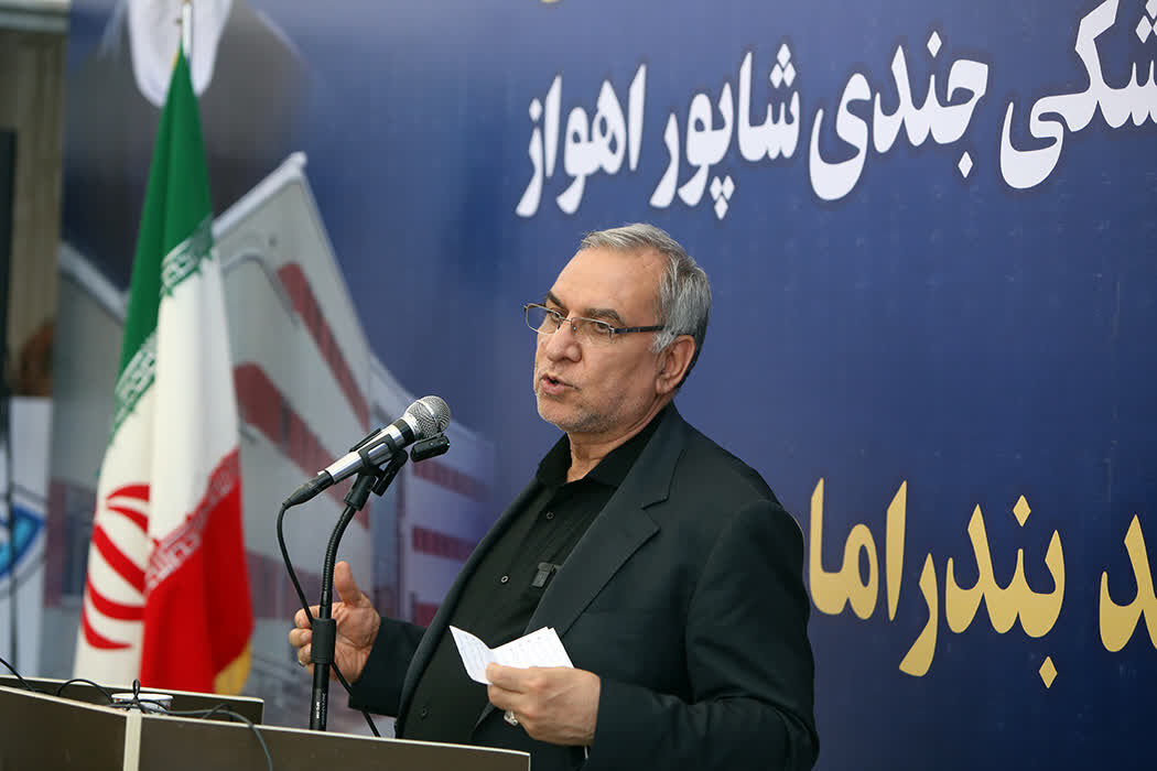 بهرهبرداری از ۱۷ هزار تخت و ۳۰۰ دستگاه پیشرفته پزشکی در دولت سیزدهم بهرهبرداری از ۱۷ هزار تخت و ۳۰۰ دستگاه پیشرفته پزشکی در دولت سیزدهم