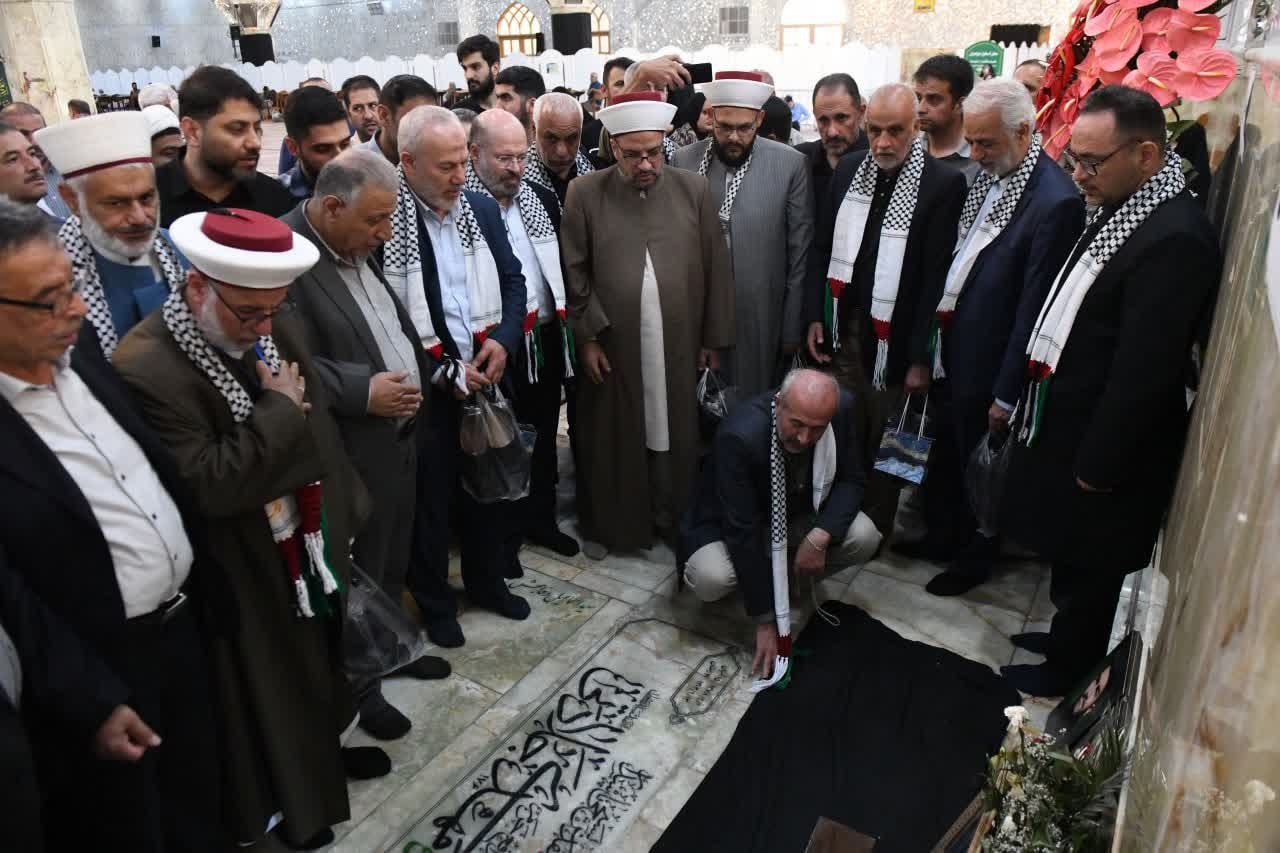 تشرف مسئولین دفاترحماس وجهاد اسلامی به آستان عبدالعظیم/ادای احترام به شهید امیر عبداللهیان