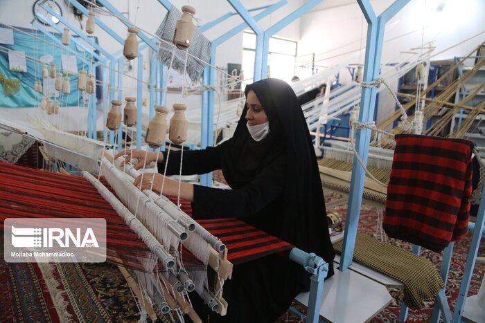 ۷۰۳ مجوز مشاغل خانگی در همدان صادر شد