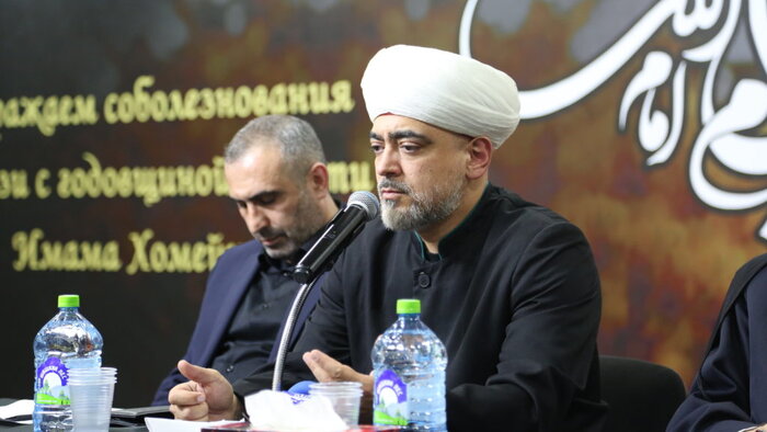 صاحبنظران شیعه و سنی در مسکو: تحولات معاصر، تأییدی بر اندیشه امام است