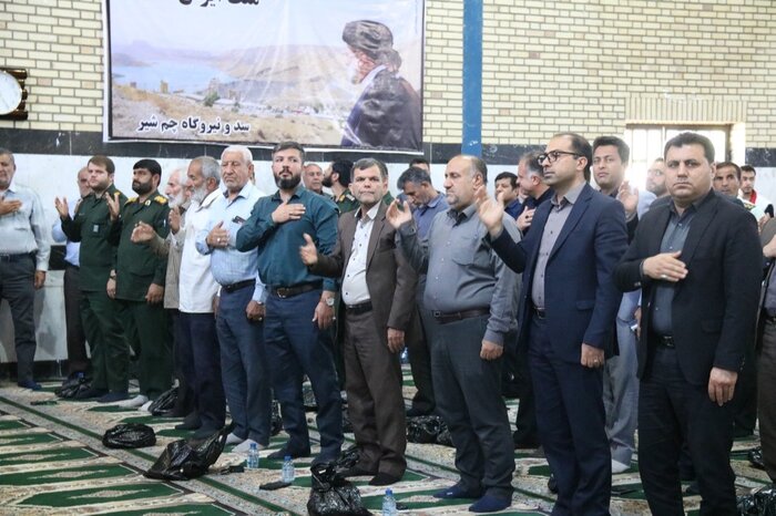 امام خمینی(ره) با مقاومت در برابر زورگویان مسیر تاریخ بشریت را تغییر داد