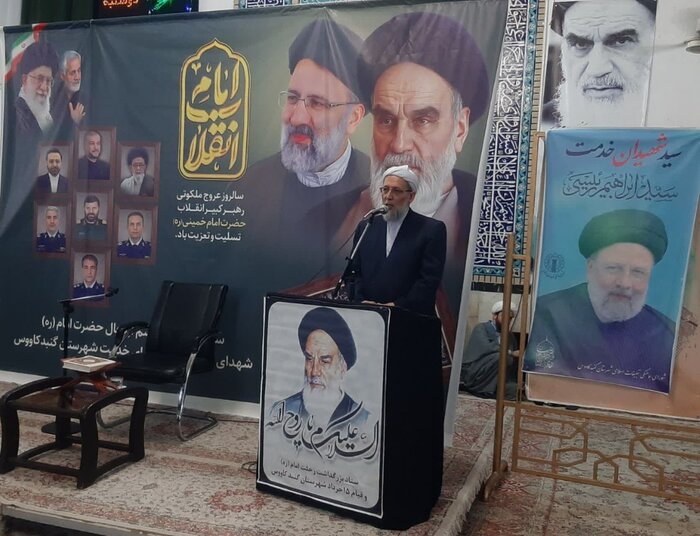 امام خمینی‌ (ره) با رویکرد مردمی، دین اسلام را  احیا کرد