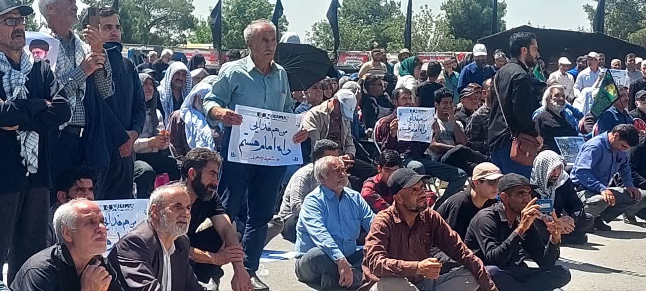 سخنان رهبر انقلاب در حرم امام راحل به مردم و مسلمانان قوت و انسجام بخشید+فیلم