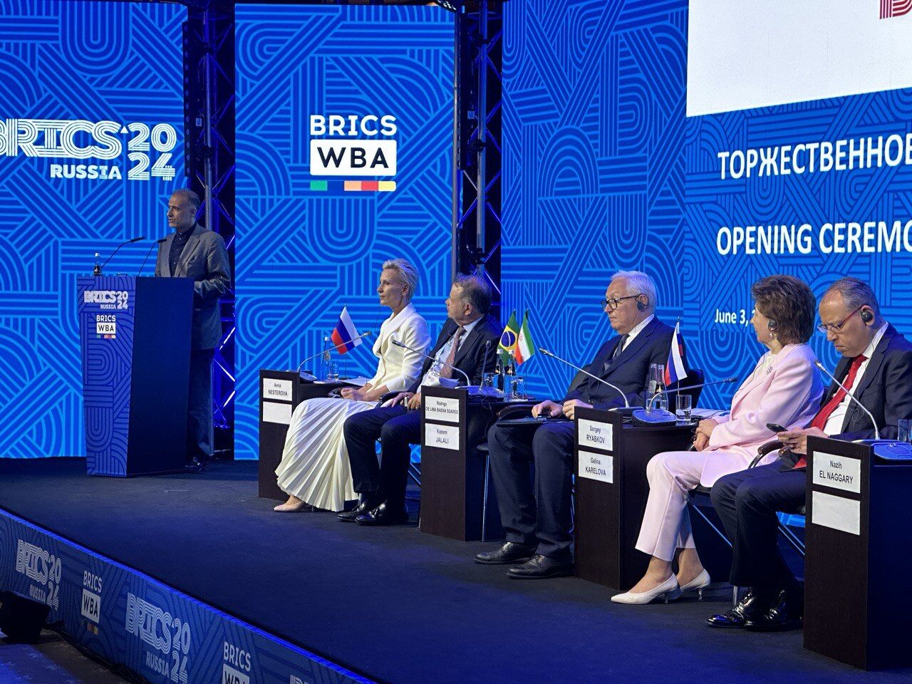 سفیر ایران در مسکو: حکمرانی جدید در جهان از اهداف گروه بریکس است سفیر ایران در مسکو: حکمرانی جدید در جهان از اهداف گروه بریکس است