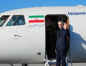 Iran acting FM departs for Turkiye to attend D-8 session