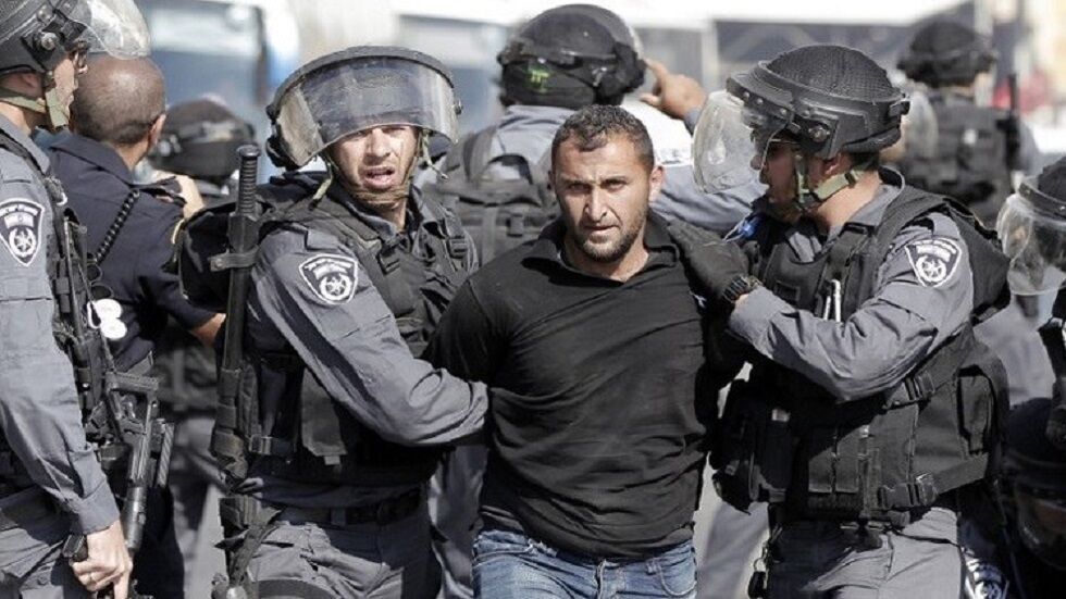اسرائیل از زمان عملیات طوفان الاقصی 9 هزار فلسطینی را در کرانه باختری بازداشت کرده است