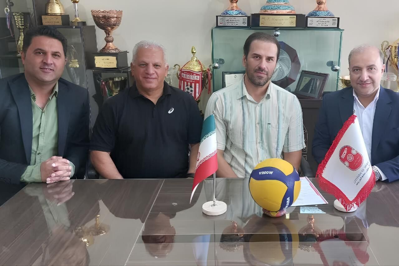 کاپیتان فصل پیش تیم والیبال گیتی پسند اصفهان، قرارداد خود را تمدید کرد