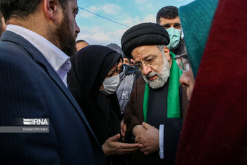 دعای خیر زلزله‌زدگان خوی بدرقه راه رییس‌جمهور شهید