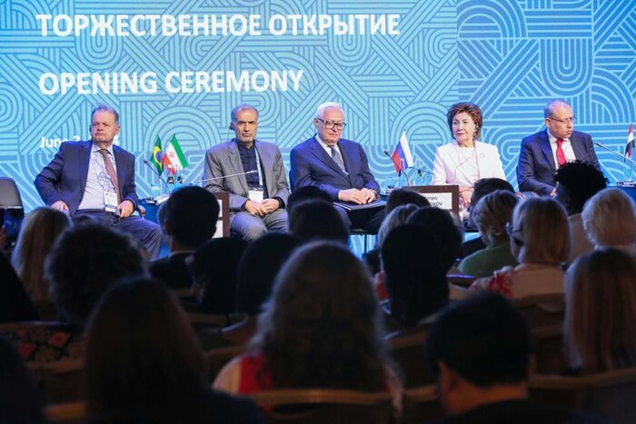 تریبون بریکس در دست زنان؛ ایدههای بانوان ایرانی چه بود؟