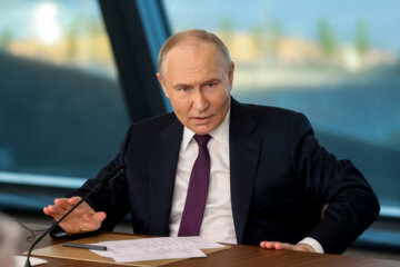 نشست رئیس‌جمهور روسیه با رؤسای خبرگزاری‌های جهان