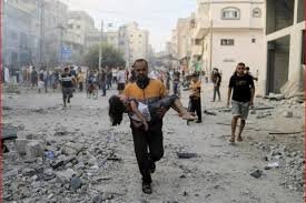 جيش الاحتلال الاسرائيلي قتل 40 نازحا بمجزرة النصيرات بينهم 14 طفلا و 9 نساء