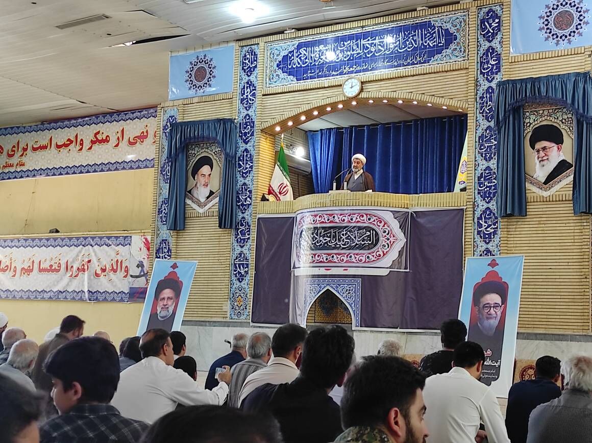 امام جمعه دزفول: رییس جمهوری در تراز شهید آیت الله رییسی انتخاب شود امام جمعه دزفول: رییس جمهوری در تراز شهید آیت الله رییسی انتخاب شود