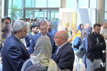Official visits Iran Consulate General in Germany’s Frankfurt