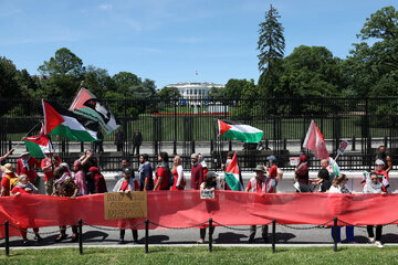 Biden’s hands stained with Palestinian blood: US protesters