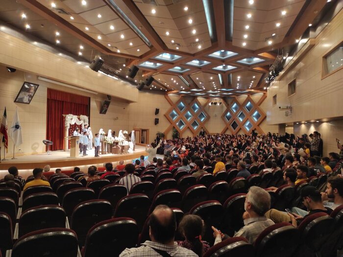 مسوول نهاد رهبری در دانشگاه آزاد خوزستان: خانوادهها ازدواج را تسهیل کنند