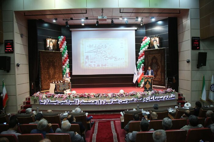 برادران: طرح بازاریابی الکترونیکی فرش دستباف کشور اجرا شد