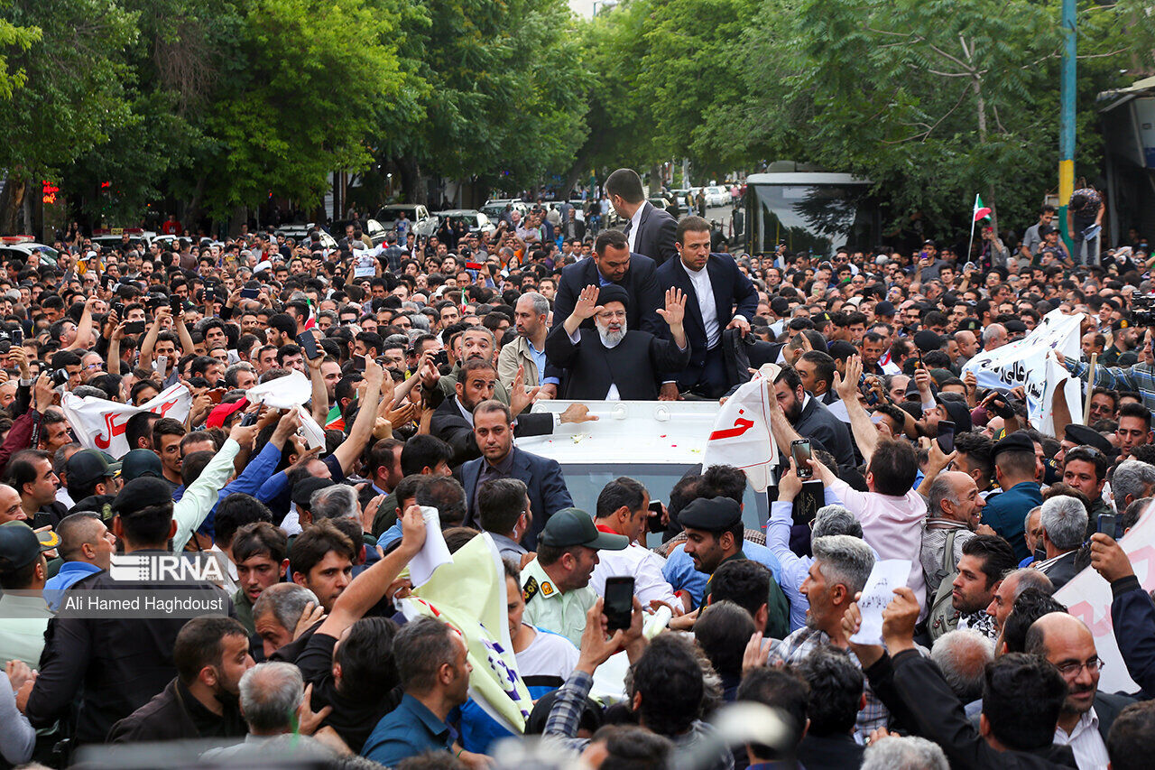 سفرهایی برای زدودن فاصله ها سفرهایی برای زدودن فاصله ها