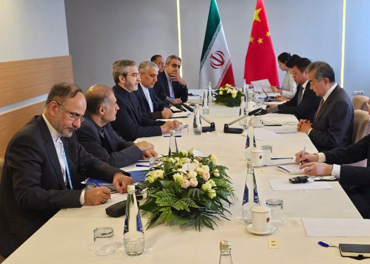 Китай поддерживает национальный суверенитет и территориальную целостность Ирана