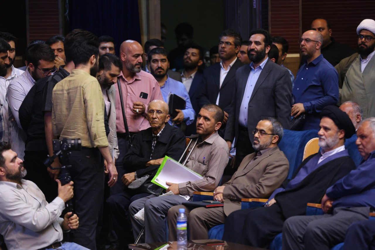 جلیلی: گفتمانی که شهید رئیسی آغاز کرد با قدرت ادامه میدهیم