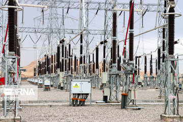 توسعه ۱۳ هزار کیلومتری خطوط شبکه برق استان قزوین در دولت سیزدهم