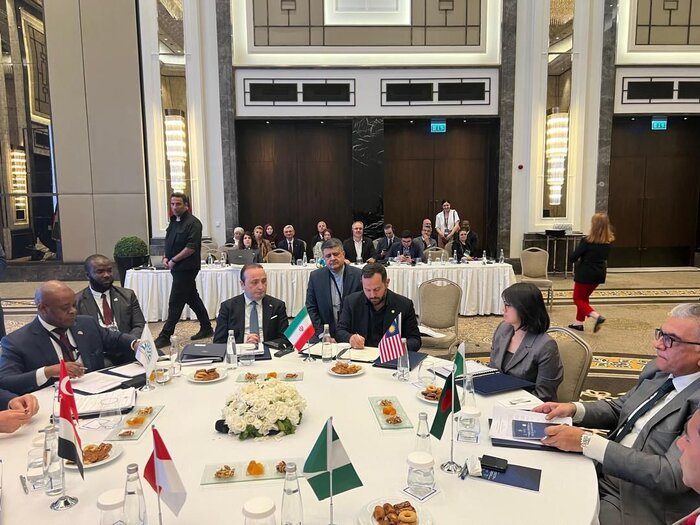 D-8 ministerial meeting stresses barter trade, E-trade