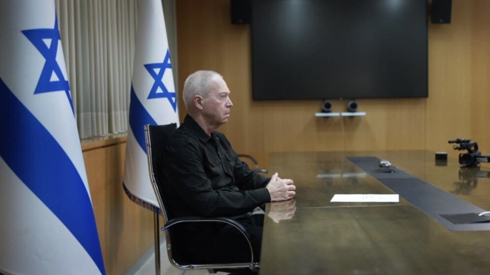 Руководитель администрации Нетаньяху потребовал отстранения министра обороны Израиля