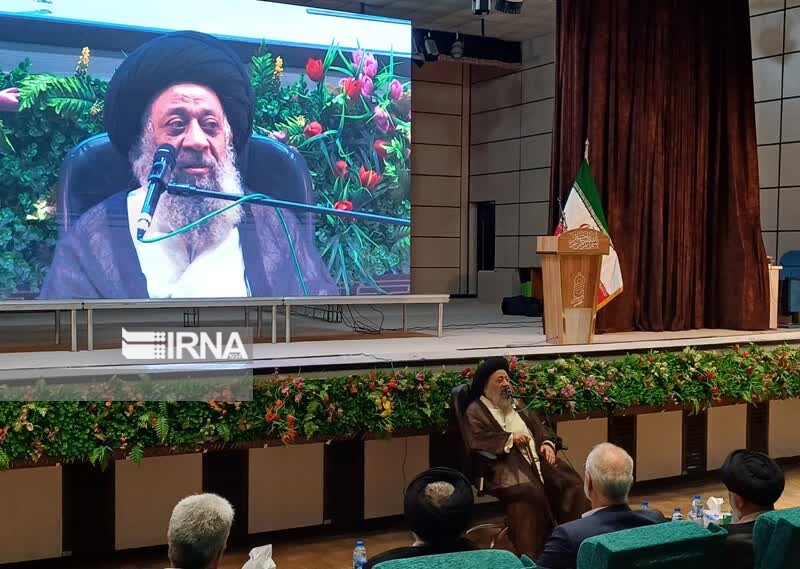 آیتالله موسویجزایری: بین ستادهای انتخابات و نمایندگان نامزدها آرامش حاکم باشد آیتالله موسویجزایری: بین ستادهای انتخابات و نمایندگان نامزدها آرامش حاکم باشد