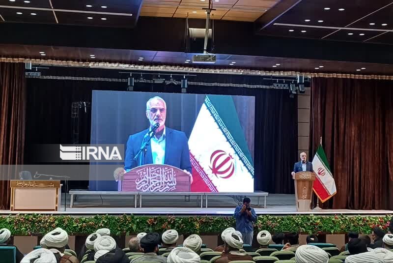 جامعه برای حضور گسترده در انتخابات تشویق شود جامعه برای حضور گسترده در انتخابات تشویق شود