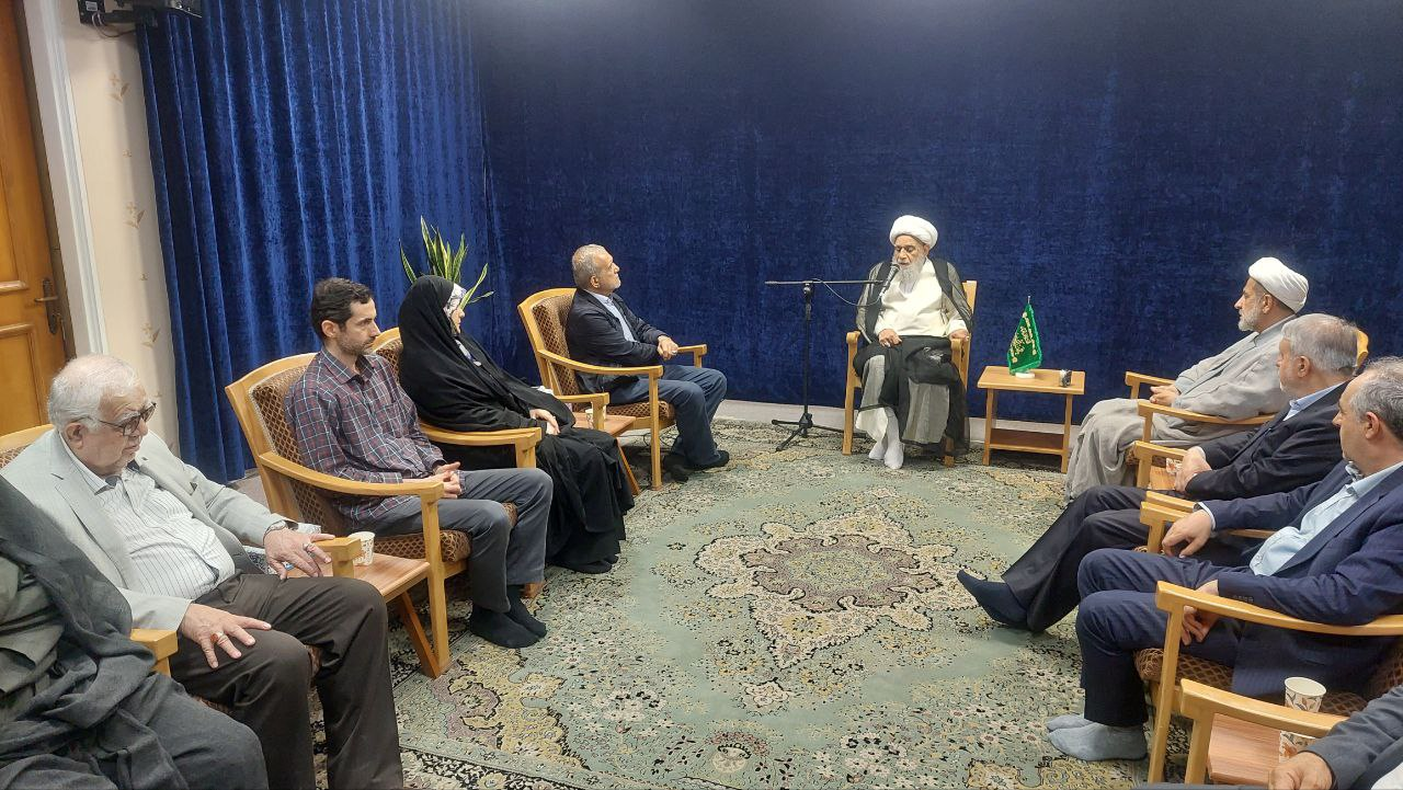 جزئیات سفر پرشکیان به قم/ از افتتاح ستاد انتخاباتی تا دیدار با مراجع + به روز رسانی