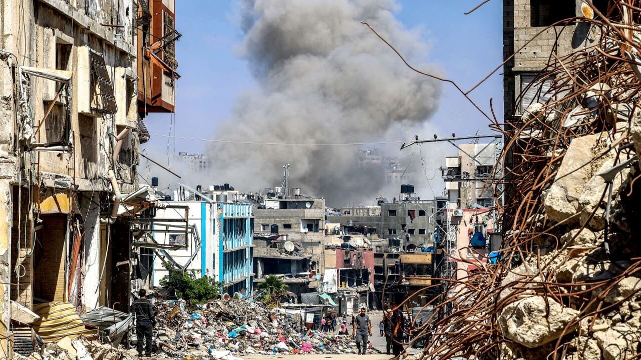 ارتفاع عدد الشهداء جراء قصف الاحتلال منازل شرق مدينة غزة إلى 19