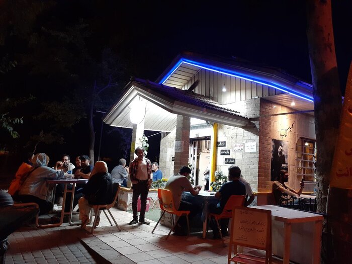 سهم معلولان از حق کتابفروش بودن/ کلبه بی کتاب