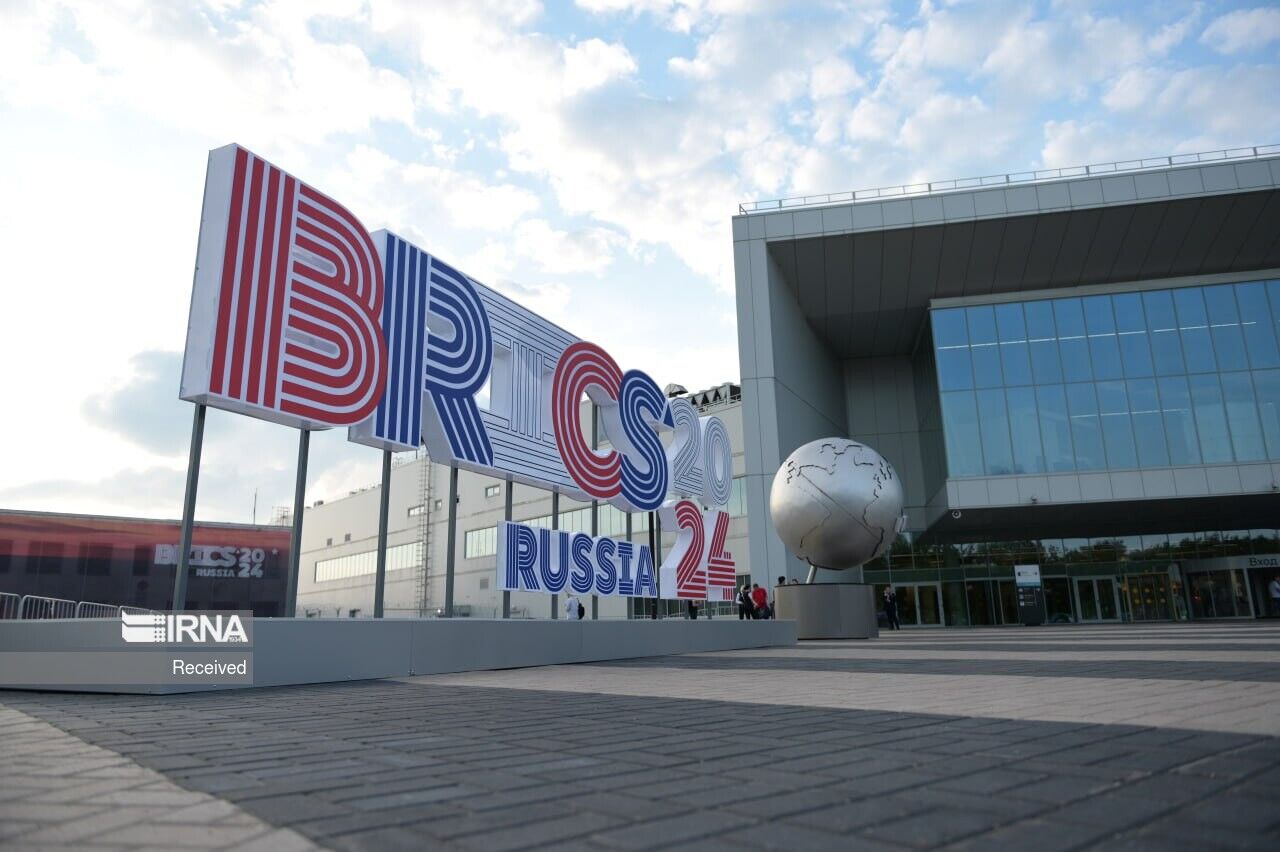 جزئیات پیشنهاد مسکو برای تبادلات مالی بریکس از زبان پژوهشگر روس