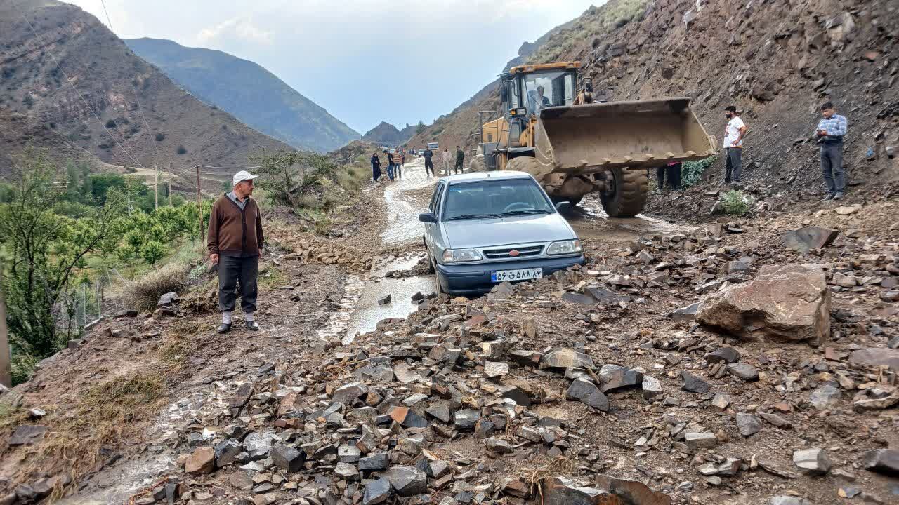 سیل محور دوآب - بلده شهرستان نور مازندران را بست