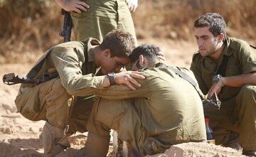 «معاریو»: نظامیان اسرائیل خستهِ جسمی و روحی هستند