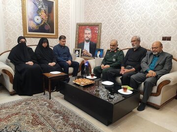 IRGC chief meets family of late Foreign Minister Amirabdollahian