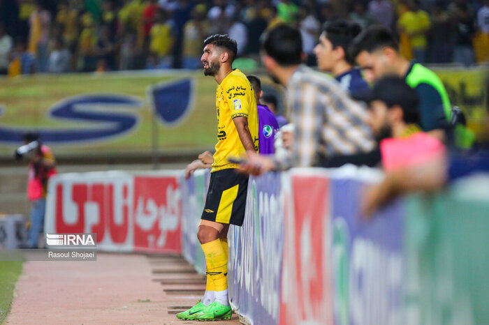 نه مغانلو به استقلال/ پرسپولیس و تراکتور گزینههای نهایی