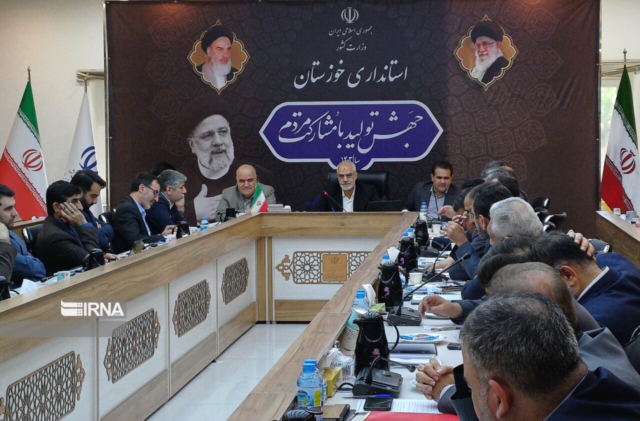 استاندار خوزستان: برابر با قانون برای میزبانی از نامزدهای انتخاباتی در شهرها همکاری میشود استاندار خوزستان: برابر با قانون برای میزبانی از نامزدهای انتخاباتی در شهرها همکاری میشود