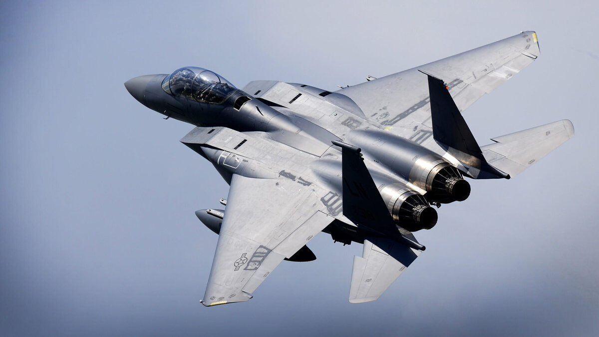 Les États-Unis fournissent les F15 et les bombes de 900 kg au régime sioniste