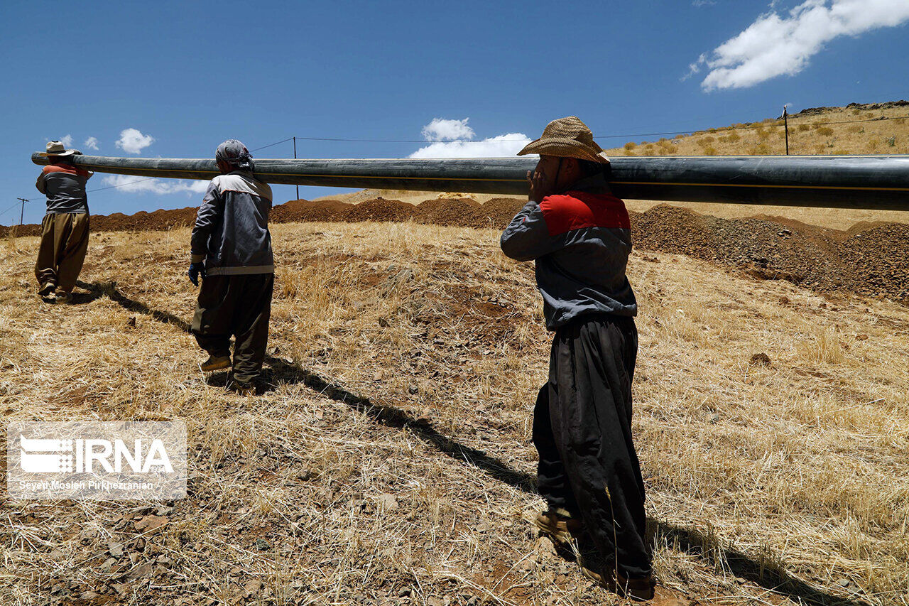 توصل الغاز الى 6700 قرية و 50 مدينة خلال الحكومة الحالية توصل الغاز الى 6700 قرية و 50 مدينة خلال الحكومة الحالية