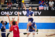 Национальная сборная Ирана по волейболу одержала победу над Соединенными Штатами