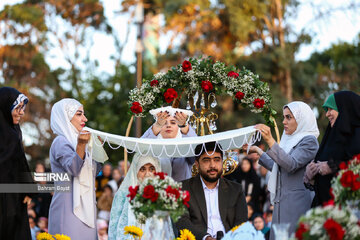 Zanjan : le ministère iranien de la jeunesse organise une fête de mariage