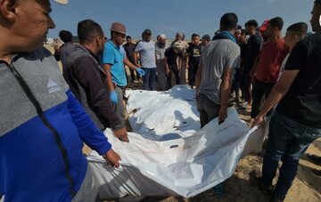 ۲ شهید و ۱۲ زخمی در بمباران یک خانه در غزه
