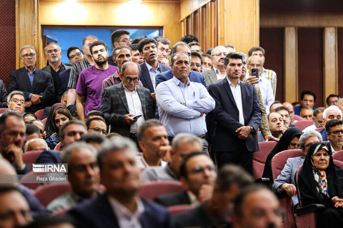 انتخاب چهاردهم / در ستادهای انتخاباتی فارس چه می‌گذرد؟