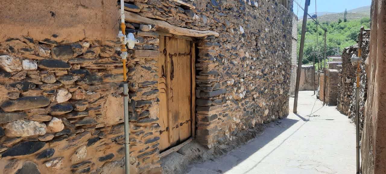 فرماندار همدان: روستای «ورکانه» در مسیر جهانی شدن است