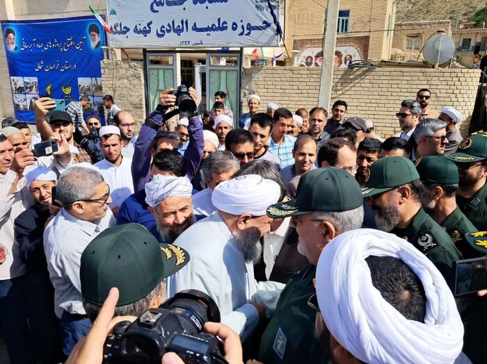 فرمانده نیروی زمینی سپاه از روستاهای مرزی خراسان شمالی بازدید کرد