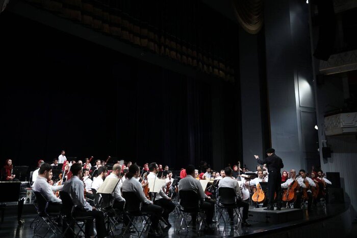 «از دنیای نو» ارکستر سمفونیک تهران بهار را به پایان رساند+فیلم